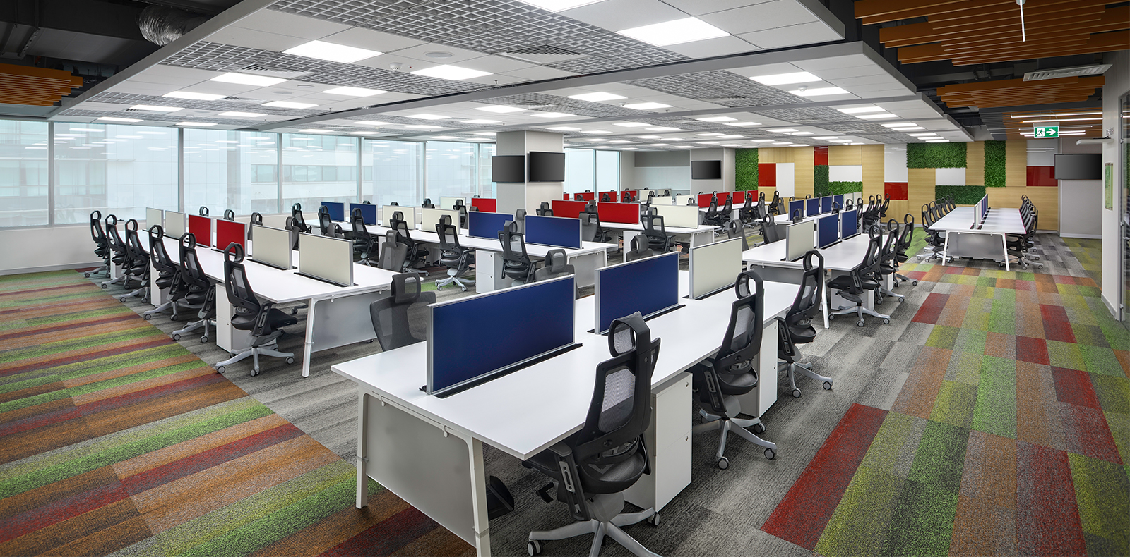 futures-first-info-services-office-interior-designed-by-synergy-corporate